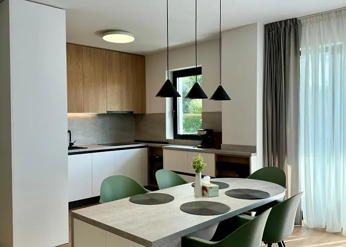 Liberty Calm Κλουζ-Ναπόκα